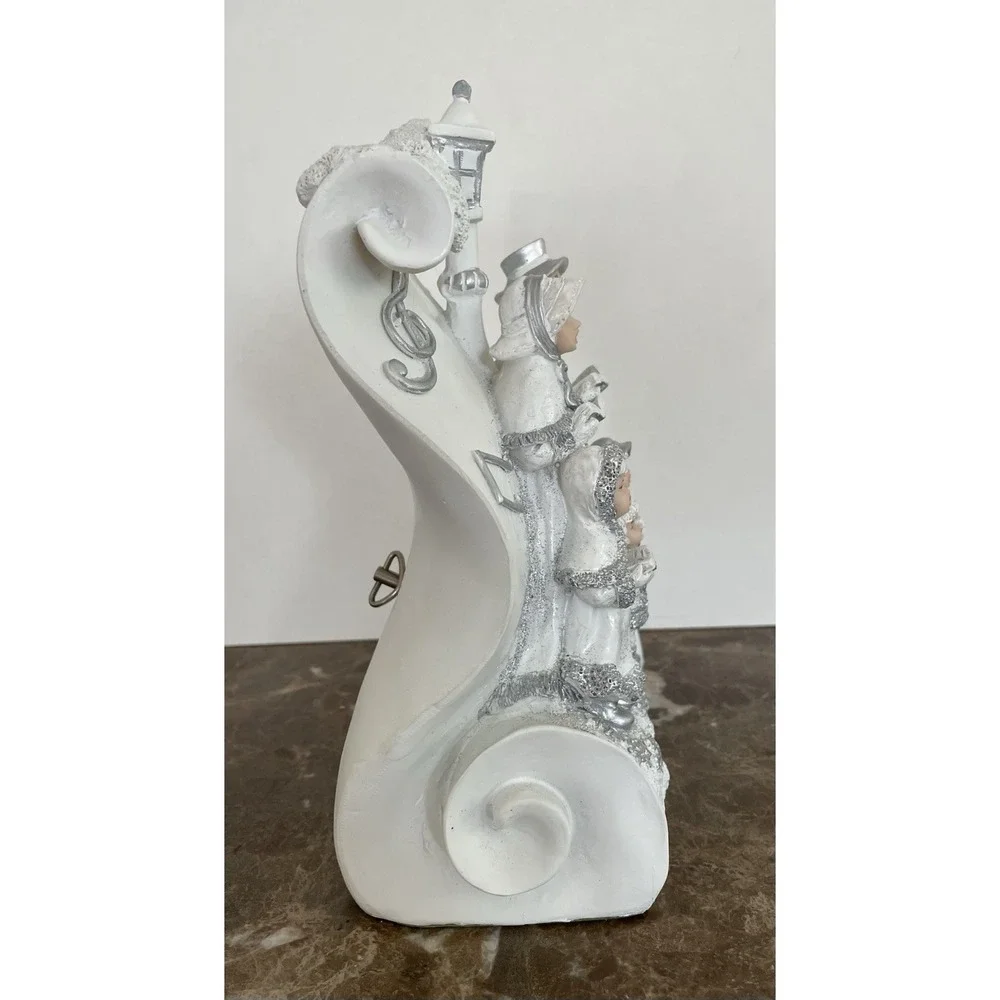 Vtg White Silver Ceramic Angel Carolers Tabletop Figurine Music Box Lincolnshire